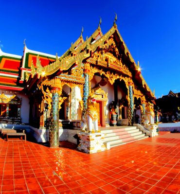 Wat Phra That Choeng Chum Worawihan