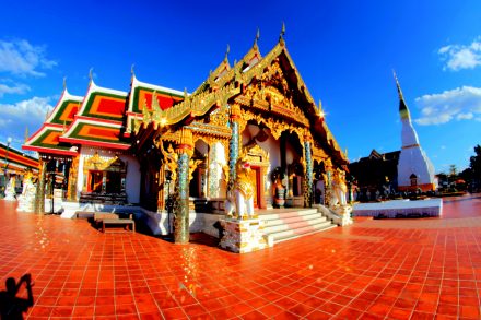 Wat Phra That Choeng Chum Worawihan