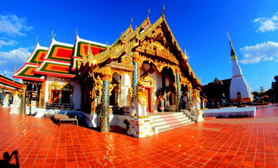 Wat Phra That Choeng Chum Worawihan